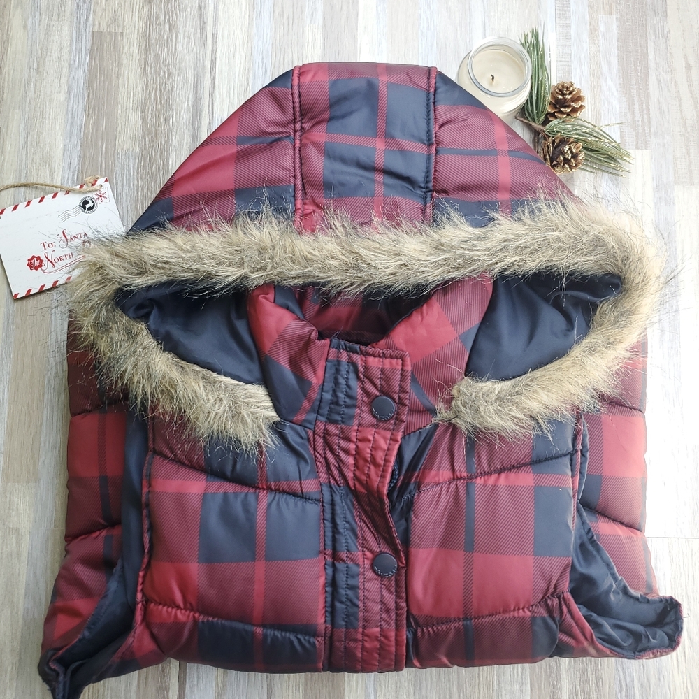 Arizona Jean Co. Plaid Vest